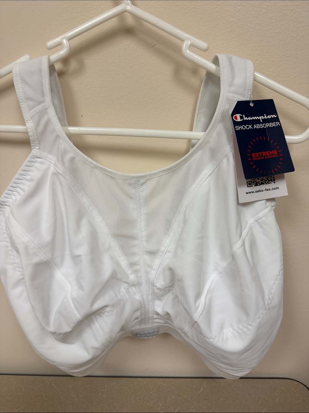 Champion White Shock Absorber Sports Bra 36K. NWT